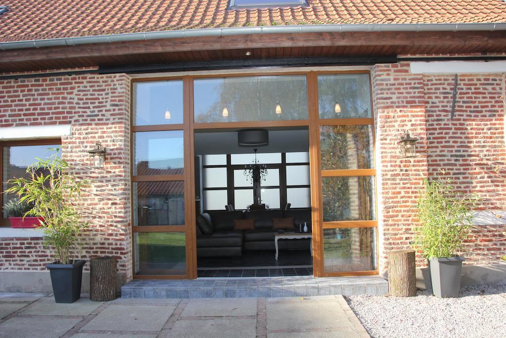 Au Coeur Des Hotes Steenvoorde Exterior photo